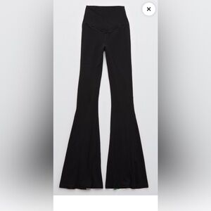 OFFLINE by Aerie Real Me High Waisted Crossover Rib Superflare Legging